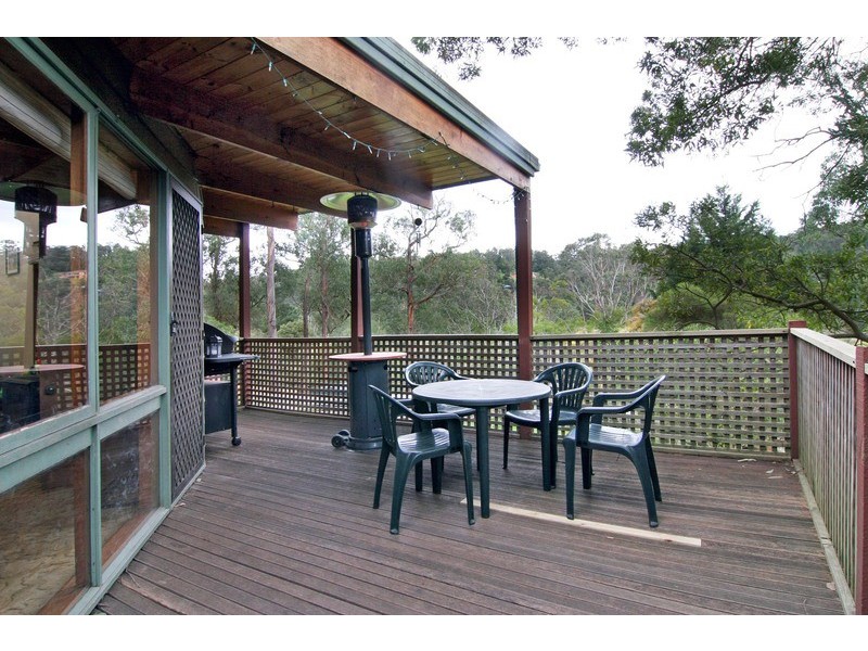 105 Commercial Road, Mount Evelyn VIC 3796