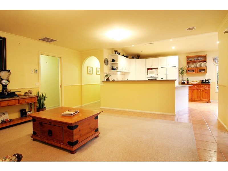 17 Galera Court, Wandin North VIC 3139