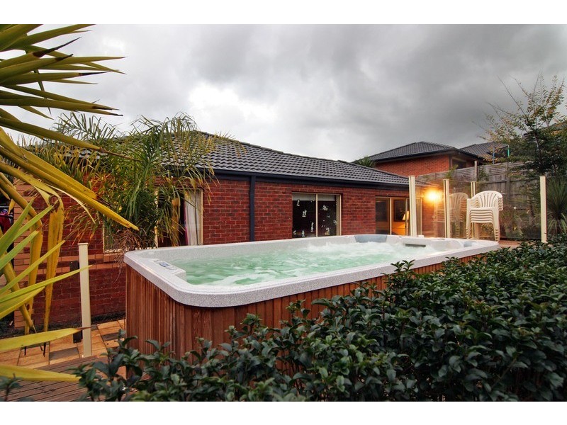 17 Galera Court, Wandin North VIC 3139