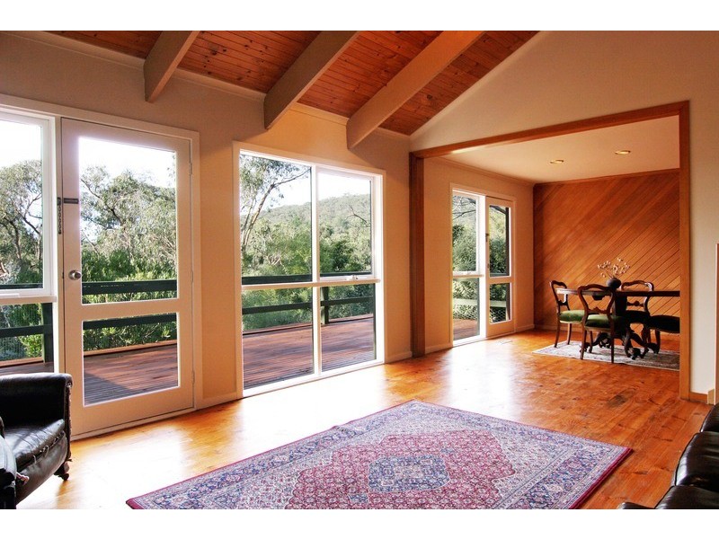 22 Sycamore Grove, Mount Evelyn VIC 3796