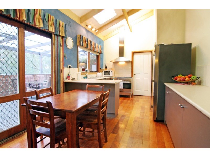 77 Commercial Road, Mount Evelyn VIC 3796