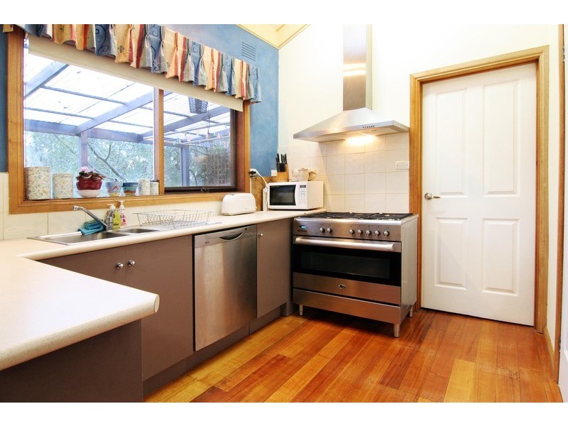 77 Commercial Road, Mount Evelyn VIC 3796