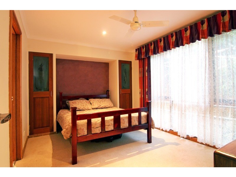 77 Commercial Road, Mount Evelyn VIC 3796