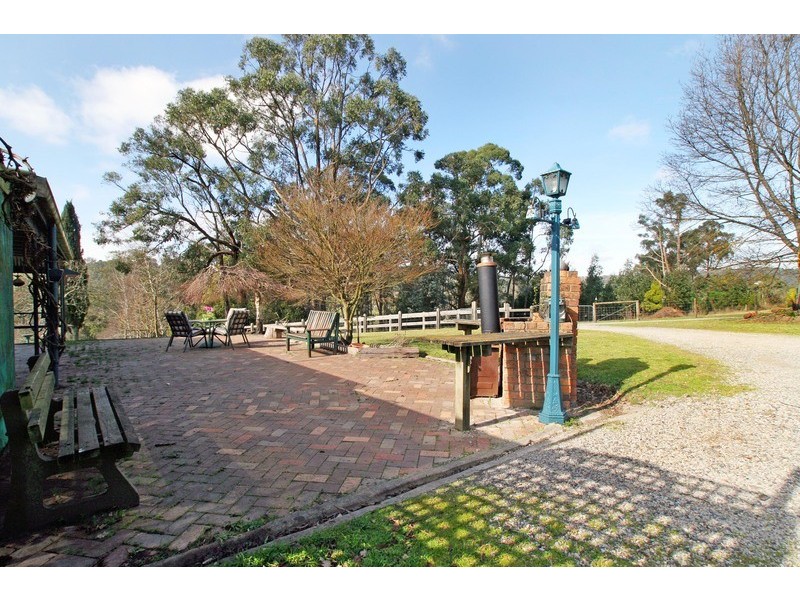 54 McKillop Road, Mount Evelyn VIC 3796