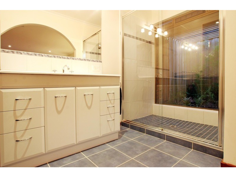 20 Buckmaster Drive, Mount Evelyn VIC 3796