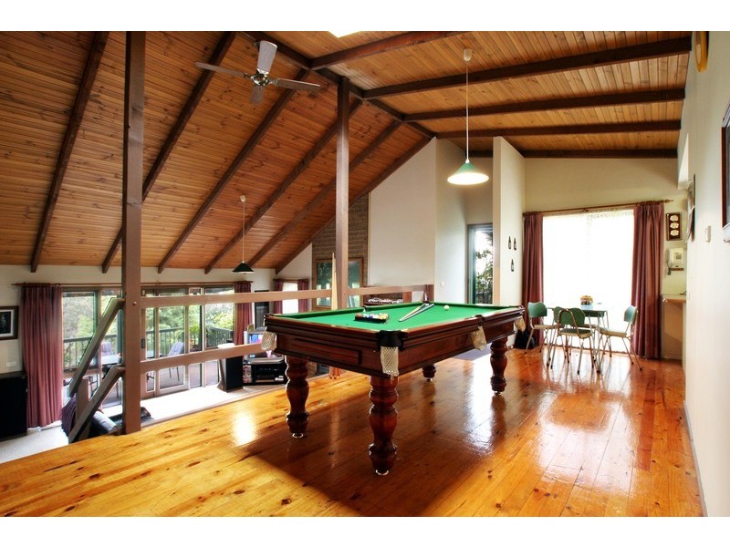 99 Charles Road, Lilydale VIC 3140