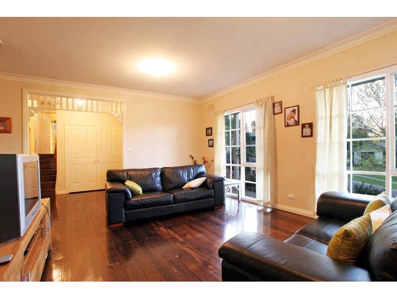 Seville VIC 3139