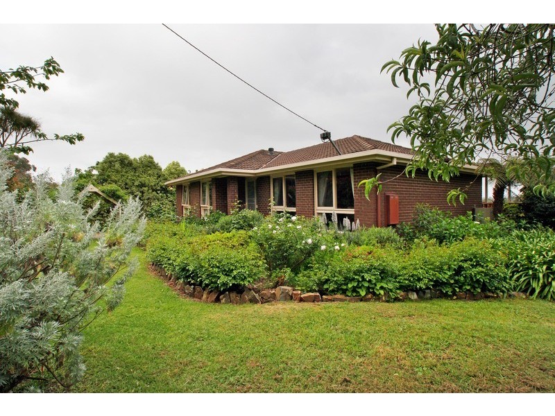 6 Little John Avenue, Mount Evelyn VIC 3796