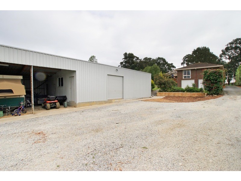 6 Little John Avenue, Mount Evelyn VIC 3796