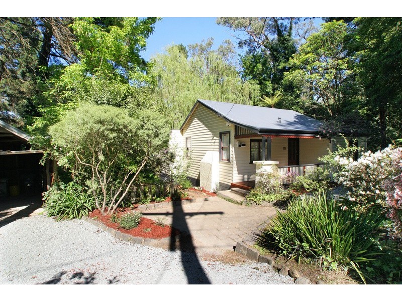 15 Clematis Road, Mount Evelyn VIC 3796