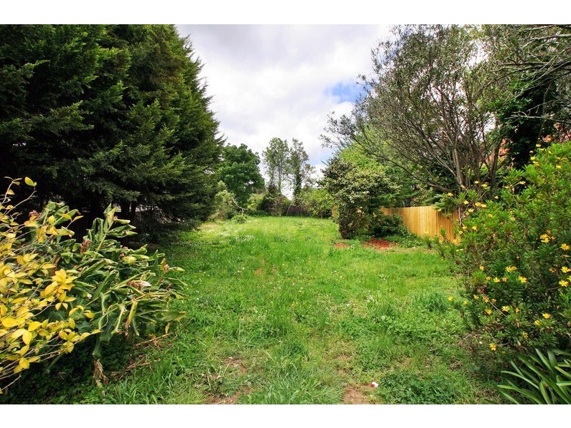 1 / 15 Imperial Avenue, Wandin North VIC 3139