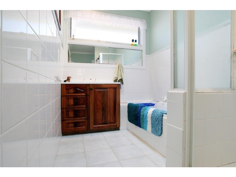 44 Colchester Road, Kilsyth VIC 3137