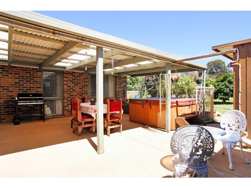 44 Colchester Road, Kilsyth VIC 3137