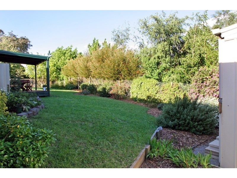 35 Howard Street, Seville VIC 3139