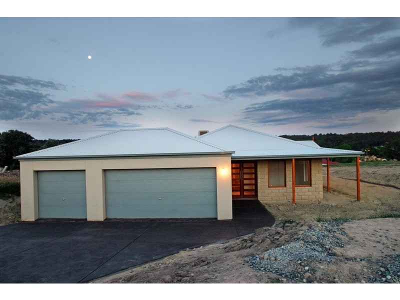 19 Doonside Drive, Lilydale VIC 3140