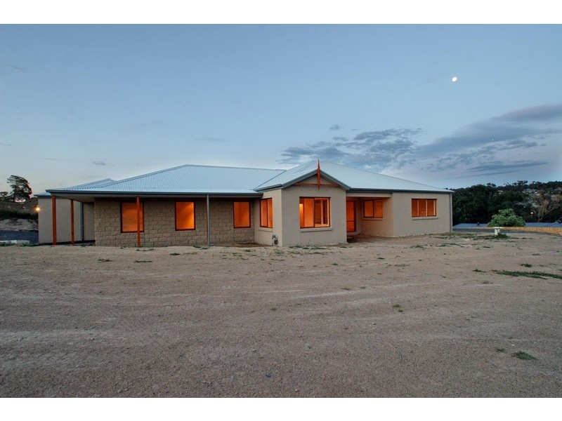 19 Doonside Drive, Lilydale VIC 3140