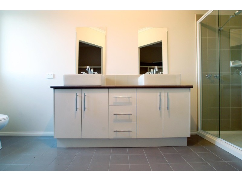 19 Doonside Drive, Lilydale VIC 3140