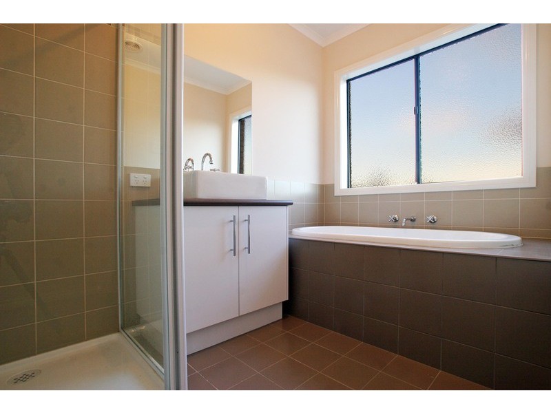 19 Doonside Drive, Lilydale VIC 3140