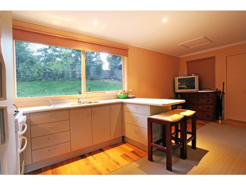 6 Monbulk Road, Mount Evelyn VIC 3796