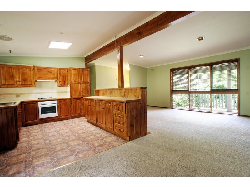 16 Joy Avenue, Mount Evelyn VIC 3796