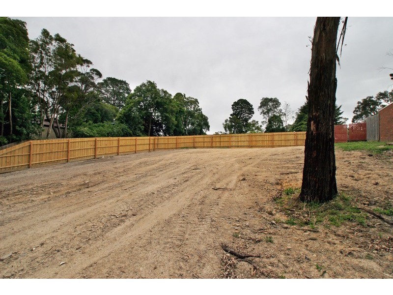 1 / 16 Wedderburn Crescent, Mount Evelyn VIC 3796