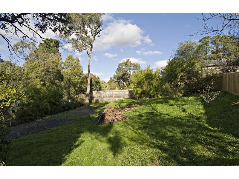 2 / 30 Hereford Road, Mount Evelyn VIC 3796