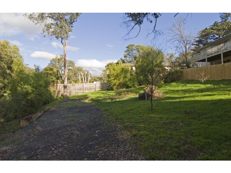 2 / 30 Hereford Road, Mount Evelyn VIC 3796