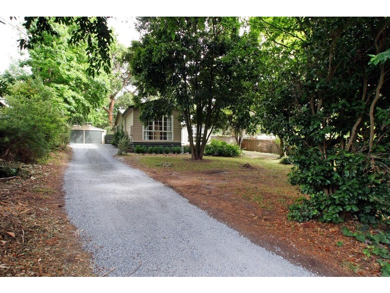 15 Swansea Road, Montrose VIC 3765