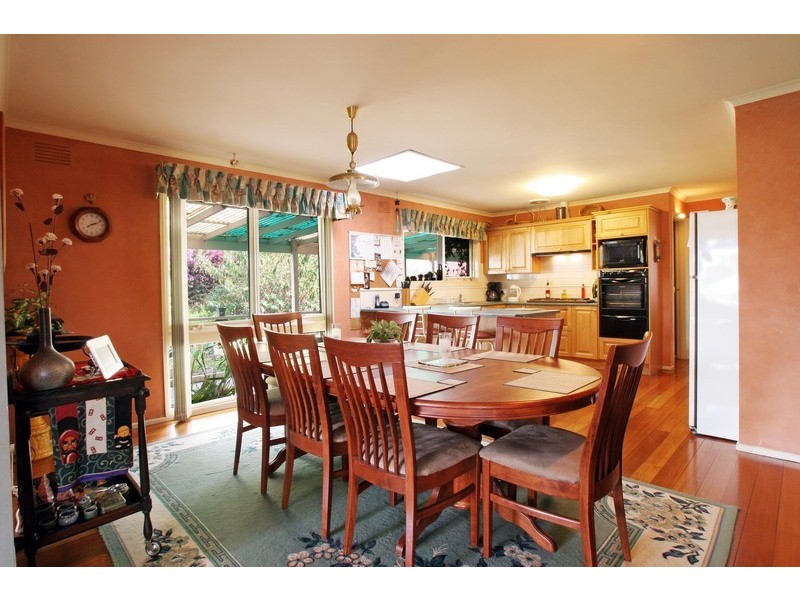 110-112 Fernhill Road, Mount Evelyn VIC 3796