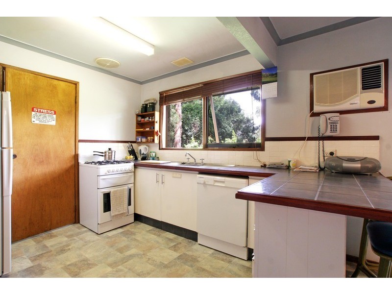 14 Wombalano Road, Mount Evelyn VIC 3796