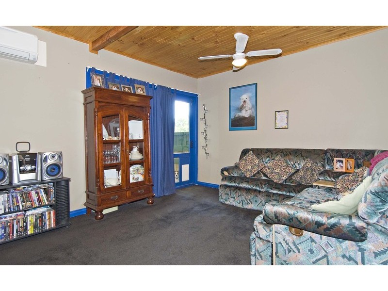 8 Joy Avenue, Mount Evelyn VIC 3796