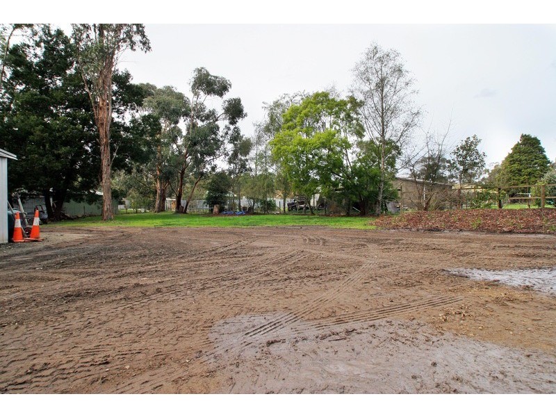 18 / 22 Drummond Road, Seville VIC 3139