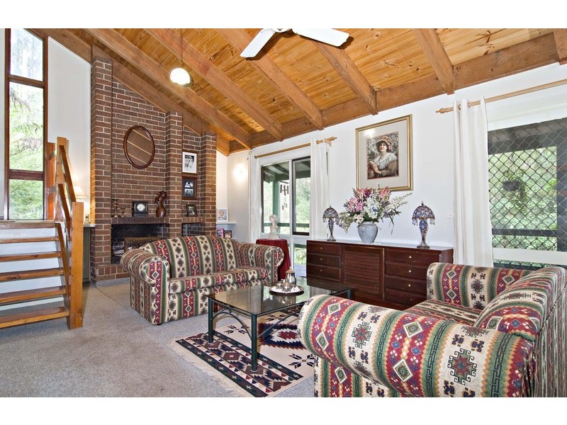 34 Priestley Crescent, Mount Evelyn VIC 3796