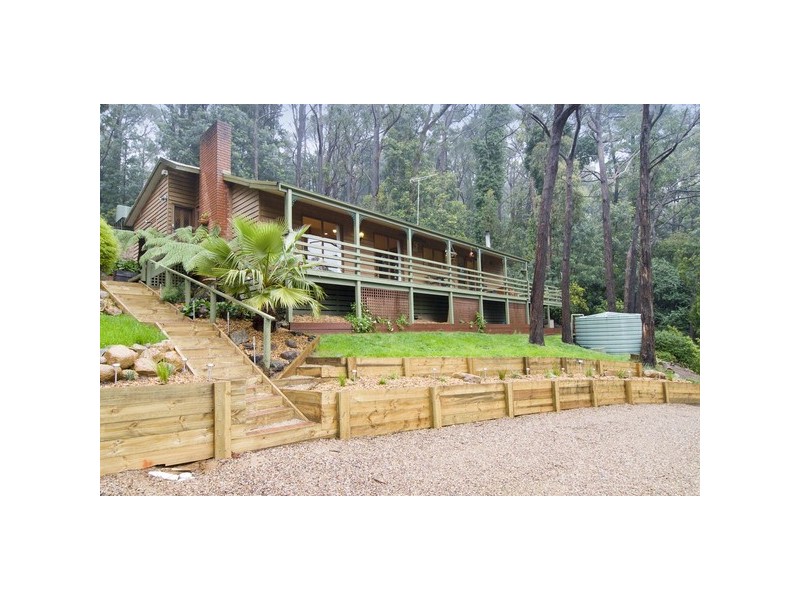 56 Inverness Road, Mount Evelyn VIC 3796