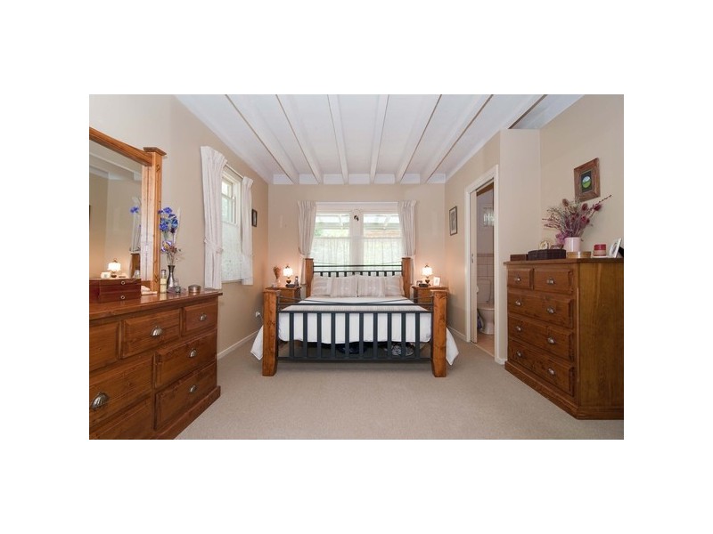 16 Borang Avenue, Mount Evelyn VIC 3796