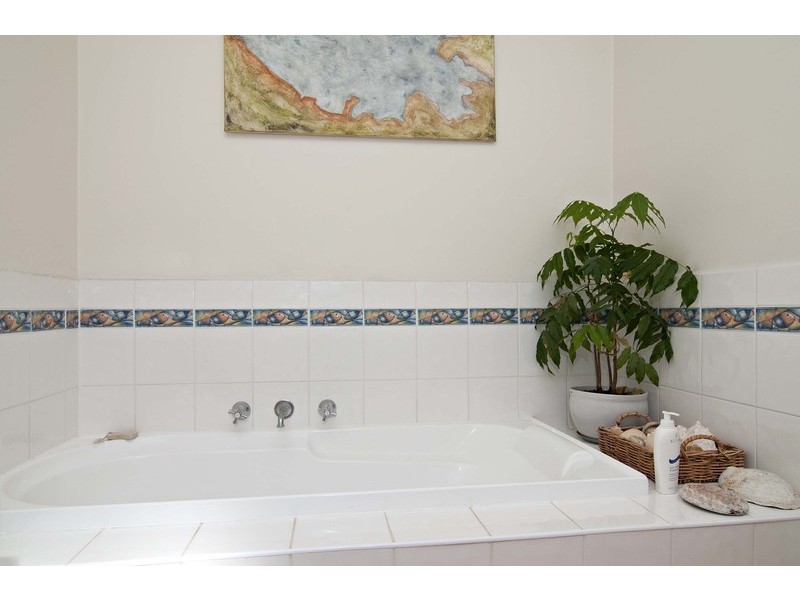 54 Russell Street, Mount Evelyn VIC 3796