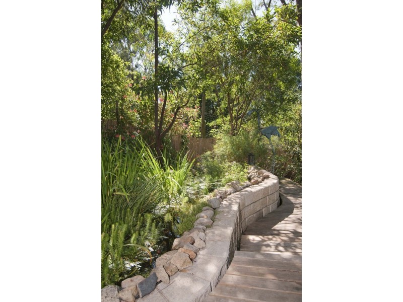 54 Russell Street, Mount Evelyn VIC 3796