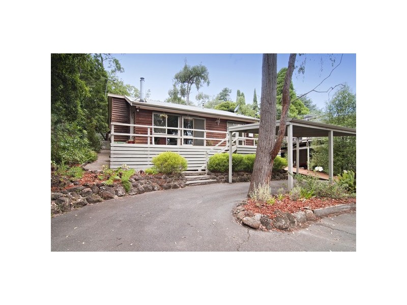 106 Commercial Road, Mount Evelyn VIC 3796