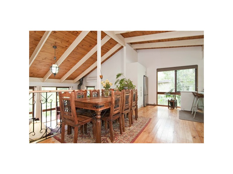 106 Commercial Road, Mount Evelyn VIC 3796