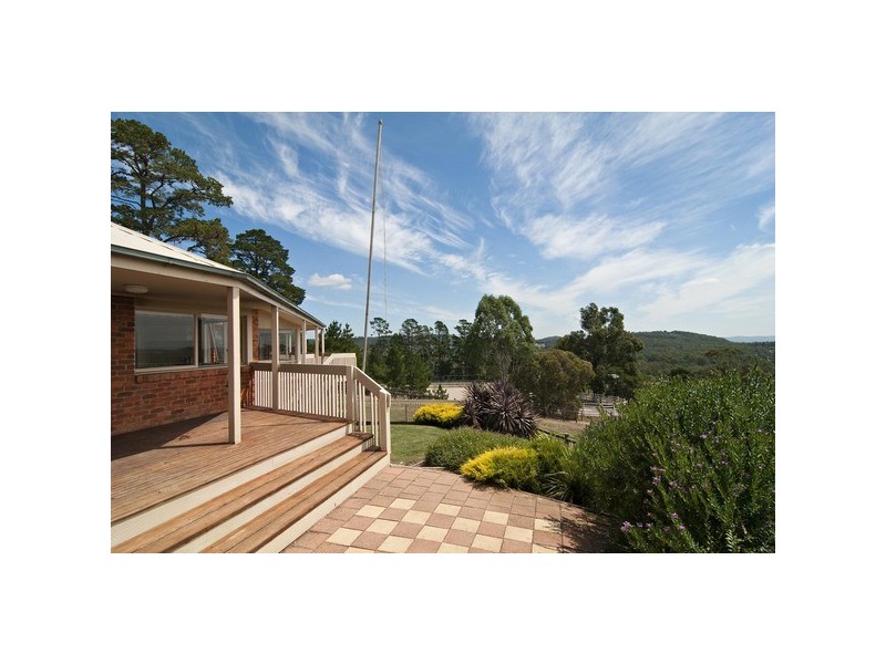 205 Victoria Road, Wandin North VIC 3139