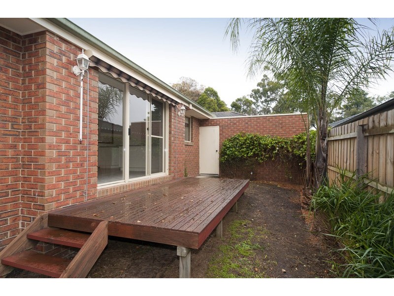 2/137 Cambridge Road, Mooroolbark VIC 3138