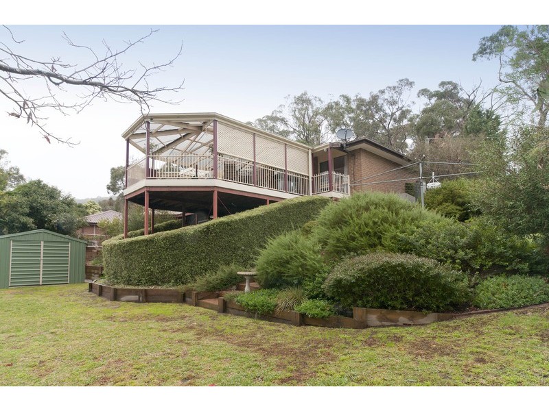 26 Sycamore Grove, Mount Evelyn VIC 3796