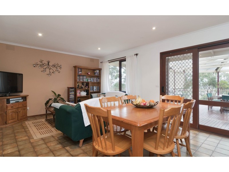 26 Sycamore Grove, Mount Evelyn VIC 3796