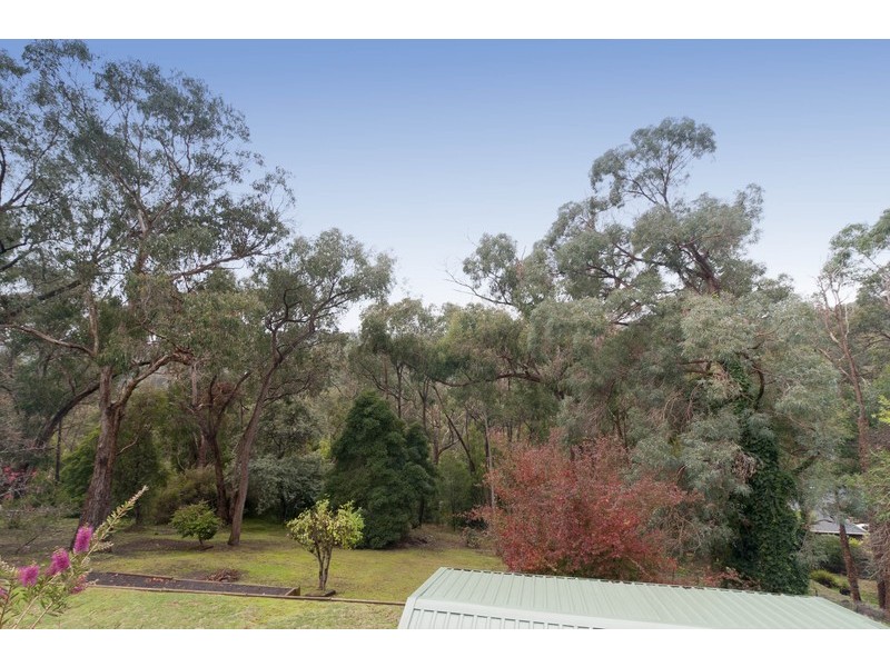 26 Sycamore Grove, Mount Evelyn VIC 3796