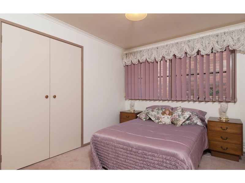 22 Kirkford Drive, Mooroolbark VIC 3138