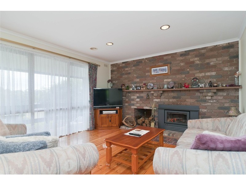 18 Valley Ho Road, Chirnside Park VIC 3116