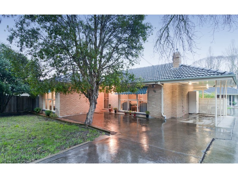 1/137 Cambridge Road, Mooroolbark VIC 3138
