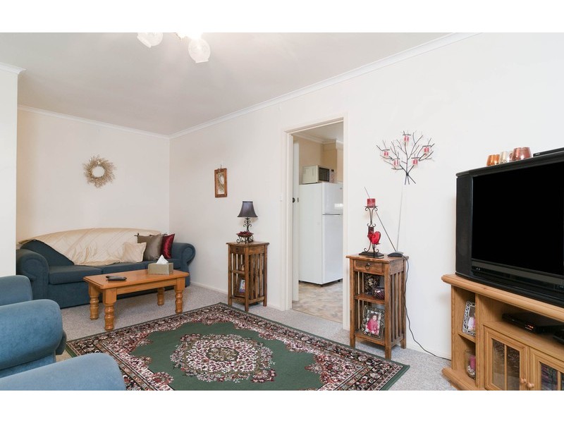 1/137 Cambridge Road, Mooroolbark VIC 3138