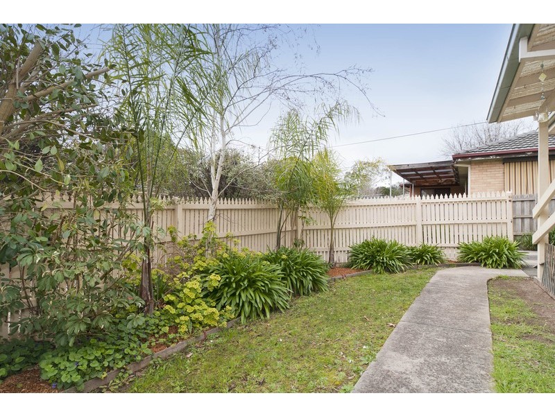 1/137 Cambridge Road, Mooroolbark VIC 3138
