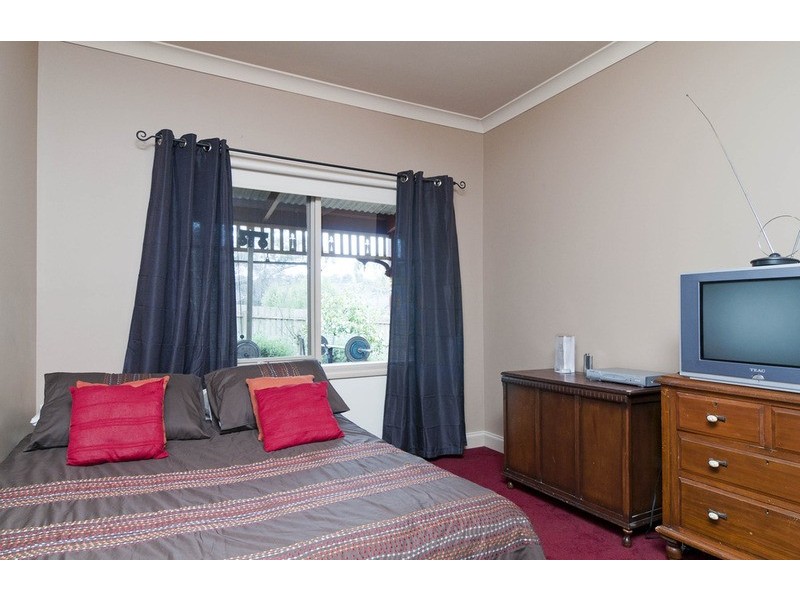 83 Alpine Way, Kilsyth VIC 3137